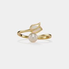 Vintage Pearl Grace Ring
